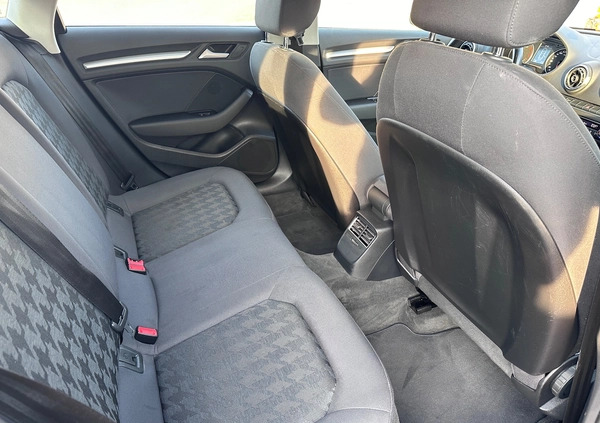 Audi A3 cena 39999 przebieg: 149000, rok produkcji 2013 z Biała małe 106